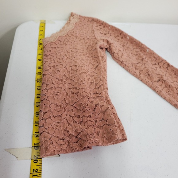 Ambiance Womens Y2K Lace Deep V Neck Lace Top Size M Pink Preppy 90S Romantic - Picture 7 of 10